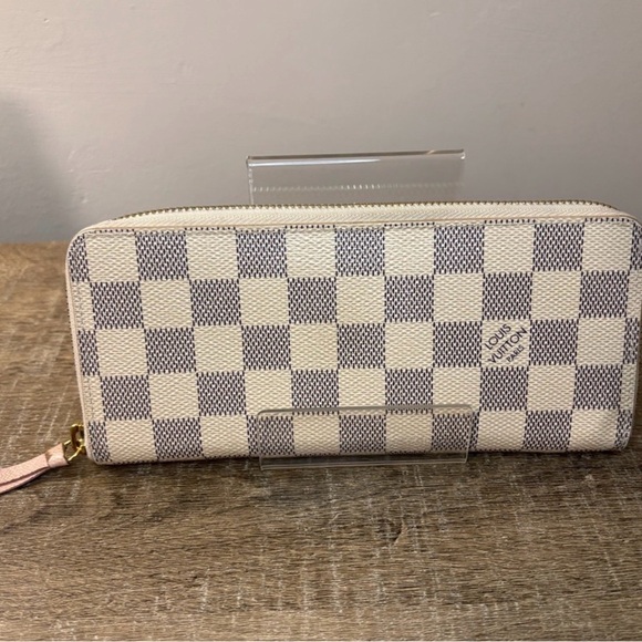 Louis Vuitton Clemence Damier Azur Wallet (Rose Ballerine Pink Interior) - Picture 3 of 8